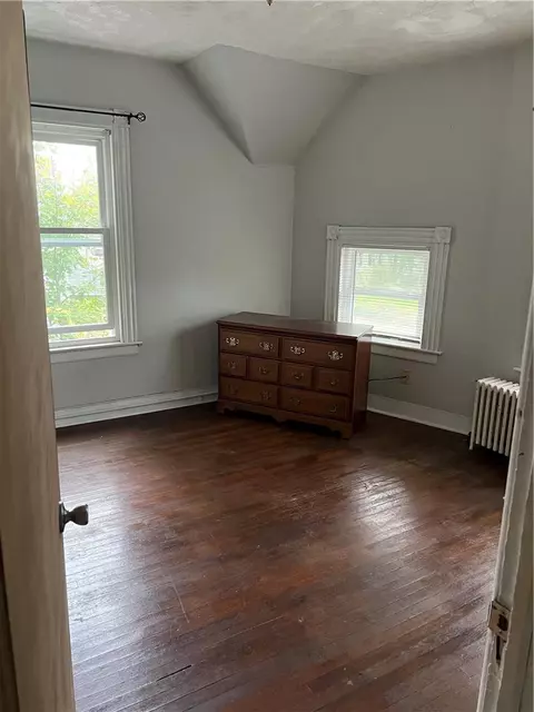 Bedroom - 68 Beach St, Westerly, RI 02891 photo 3 of 4