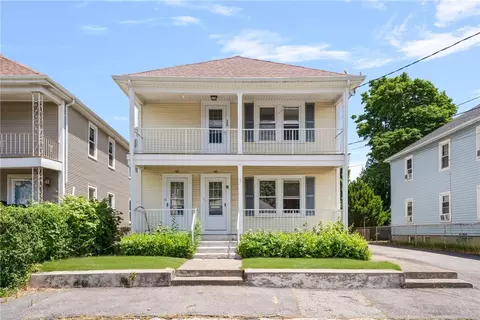 147 Tweed St, Pawtucket, RI 02861