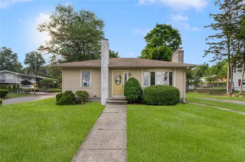 50 Memorial Ave, Johnston, RI 02919