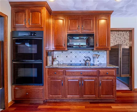 Kitchen - 117 S Killingly Rd, Foster, RI 02825 photo 3 of 3