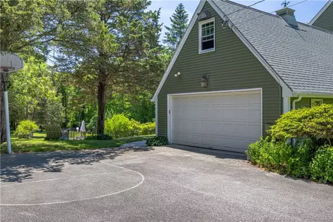 Exterior - 117 S Killingly Rd, Foster, RI 02825 photo 9 of 11