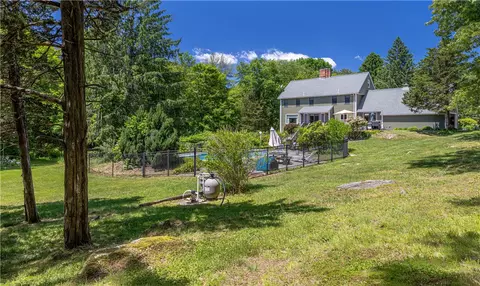 Exterior - 117 S Killingly Rd, Foster, RI 02825 photo 7 of 11