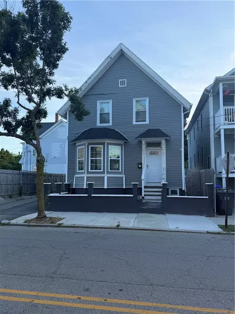 124 River Ave, Providence, RI 02908