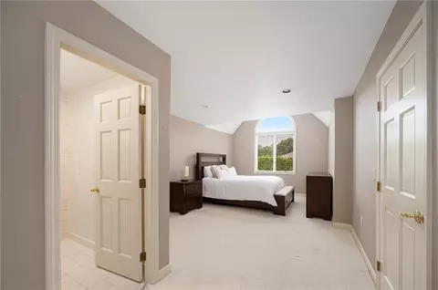 Bedroom - 40 Alpine Estates Dr, Cranston, RI 02921 photo 7 of 11