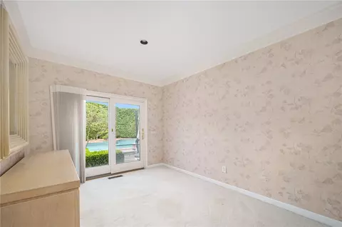 Bedroom - 40 Alpine Estates Dr, Cranston, RI 02921 photo 4 of 11