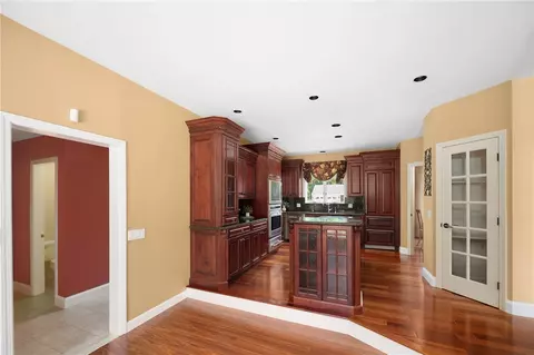 Kitchen - 40 Alpine Estates Dr, Cranston, RI 02921 photo 3 of 3