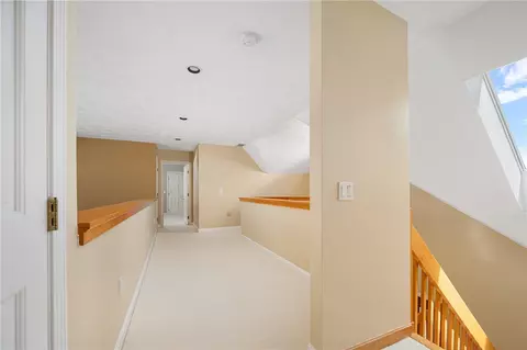 Entry Way - 40 Alpine Estates Dr, Cranston, RI 02921 photo 3 of 3