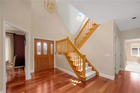 Entry Way - 40 Alpine Estates Dr, Cranston, RI 02921 photo 1 of 3