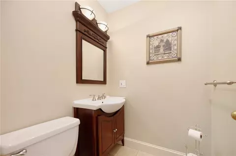 Bath - 40 Alpine Estates Dr, Cranston, RI 02921 photo 1 of 4