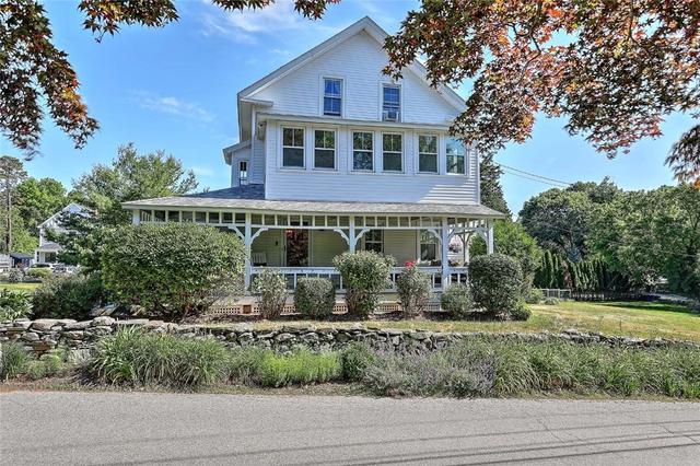 26 Maple Rd, Warren, RI 02885