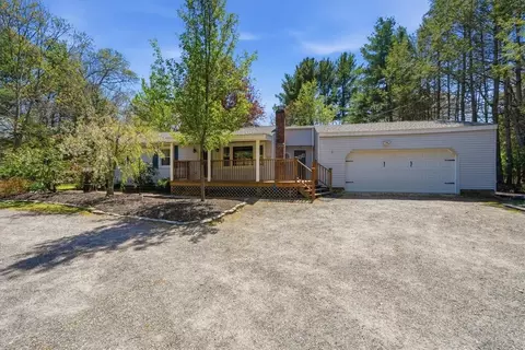 322 Rocky Hill Rd, Scituate, RI 02857