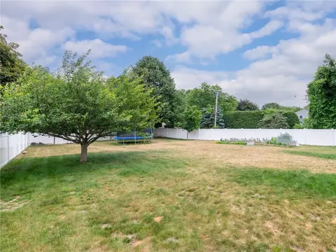 Exterior - 2 Brookfield Rd, Coventry, RI 02816 photo 3 of 13