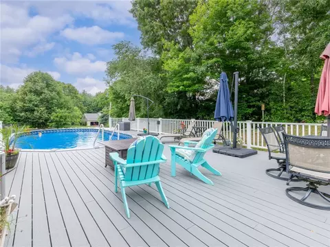 Exterior - 2 Brookfield Rd, Coventry, RI 02816 photo 9 of 13
