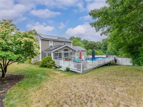 Exterior - 2 Brookfield Rd, Coventry, RI 02816 photo 5 of 13