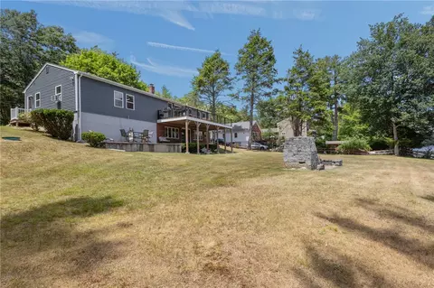 Exterior - 14 Pine Tree Rd, Coventry, RI 02816 photo 5 of 8