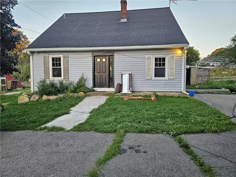 241 Cornell Rd, Tiverton, RI 02878