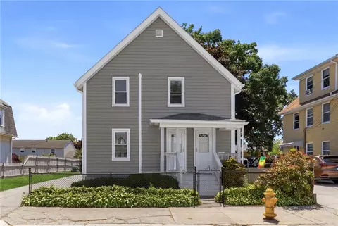 94 Francis Ave, Pawtucket, RI 02860