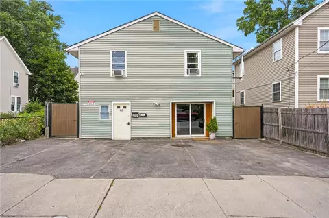 69 Trask St, Providence, RI 02905