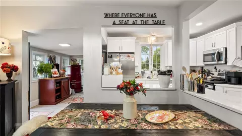 29 Burt St, Warwick, RI 02886 photo 14