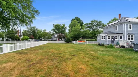 29 Burt St, Warwick, RI 02886 photo 40