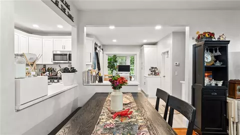 29 Burt St, Warwick, RI 02886 photo 15