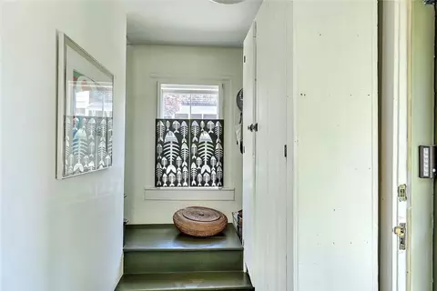 Entry Way - 26 Bridge St, Warren, RI 02885 photo 1 of 1