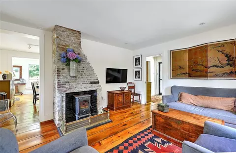 Living - 26 Bridge St, Warren, RI 02885 photo 4 of 5