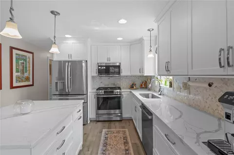 Kitchen - 80 Preston Dr, Warwick, RI 02886 photo 3 of 4