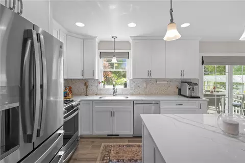 Kitchen - 80 Preston Dr, Warwick, RI 02886 photo 2 of 4