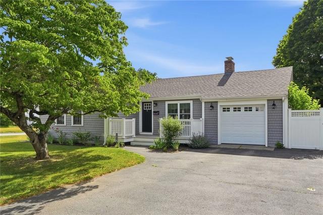 336 Dover Ave, East Providence, RI 02914