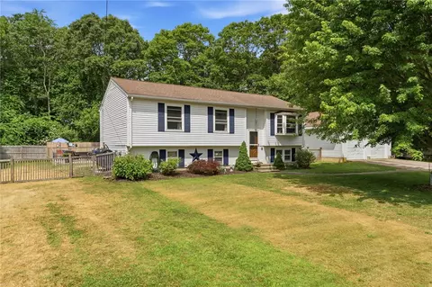 Exterior - 8 Sparrow Dr, Westerly, RI 02891 photo 3 of 17