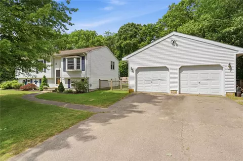 Other - 8 Sparrow Dr, Westerly, RI 02891 photo 2 of 8