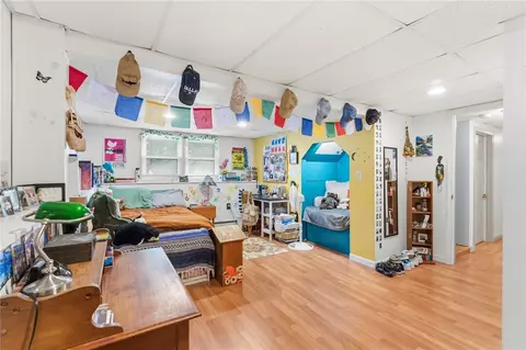 Bedroom - 8 Sparrow Dr, Westerly, RI 02891 photo 2 of 8