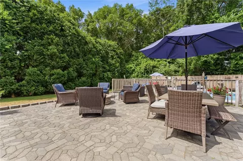 Exterior - 8 Sparrow Dr, Westerly, RI 02891 photo 10 of 17