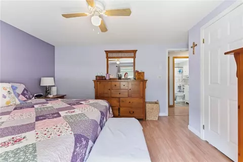 Bedroom - 8 Sparrow Dr, Westerly, RI 02891 photo 6 of 8