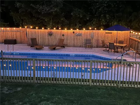 Exterior - 8 Sparrow Dr, Westerly, RI 02891 photo 15 of 17
