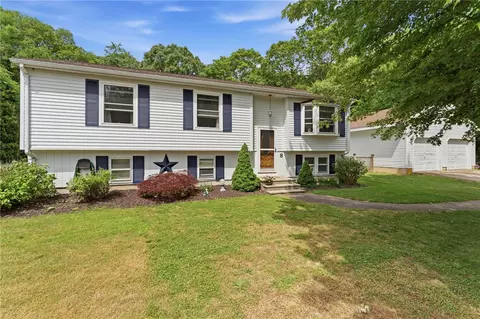 Exterior - 8 Sparrow Dr, Westerly, RI 02891 photo 2 of 17