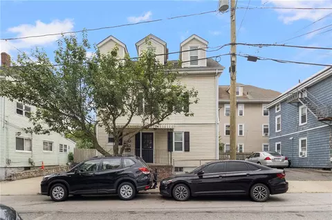 5 Trenton St, Providence, RI 02906