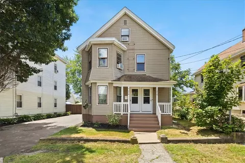 214 Morris Ave, Pawtucket, RI 02860