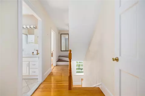 Entry Way - 127 Beacon Ave, Warwick, RI 02889 photo 1 of 1