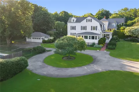 Exterior - 127 Beacon Ave, Warwick, RI 02889 photo 3 of 14