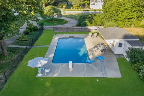 Exterior - 127 Beacon Ave, Warwick, RI 02889 photo 13 of 14
