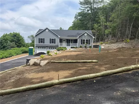 50 Hope Furnace Rd, Coventry, RI 02816