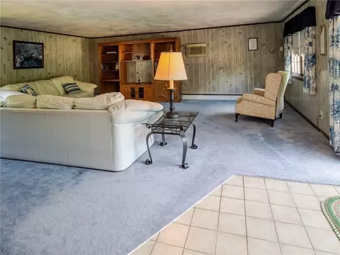 Living - 9 Apache Ln, Cumberland, RI 02864 photo 6 of 6