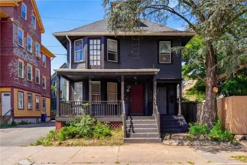 61 Moore St, Providence, RI 02907