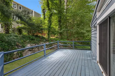 Exterior - 58 Rip Van Winkle Cir, Warwick, RI 02886 photo 9 of 10