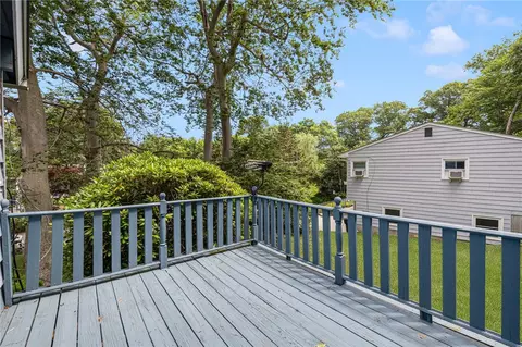 Exterior - 58 Rip Van Winkle Cir, Warwick, RI 02886 photo 5 of 10