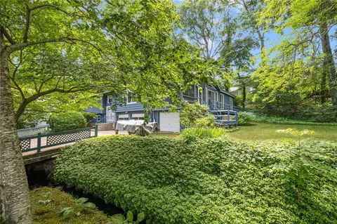 Exterior - 58 Rip Van Winkle Cir, Warwick, RI 02886 photo 2 of 10