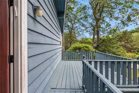 Exterior - 58 Rip Van Winkle Cir, Warwick, RI 02886 photo 4 of 10
