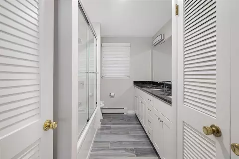 Entry Way - 58 Rip Van Winkle Cir, Warwick, RI 02886 photo 2 of 2